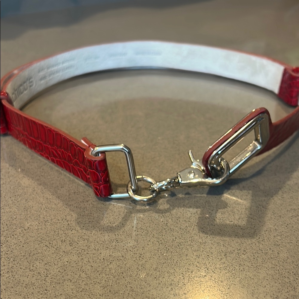 Red Crocodile-Embossed Women's Belt